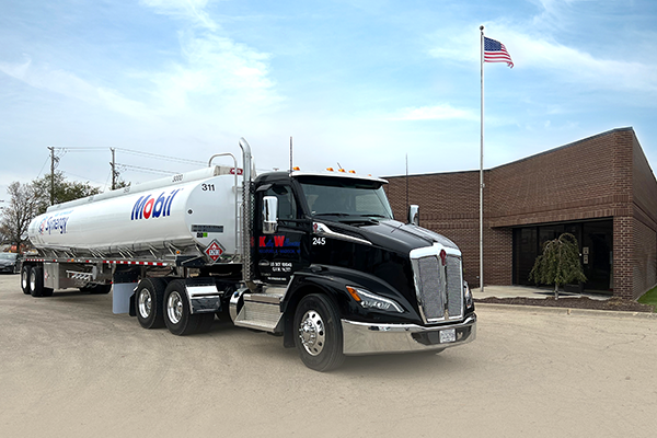 KW Oil Mobil Truck for Kelley Williamson Co Delivering Kelley Williamson Oil
